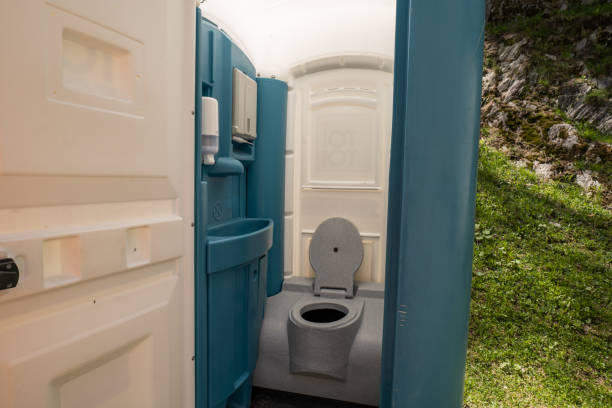 Best Porta potty delivery and setup  in Benton Park, CA