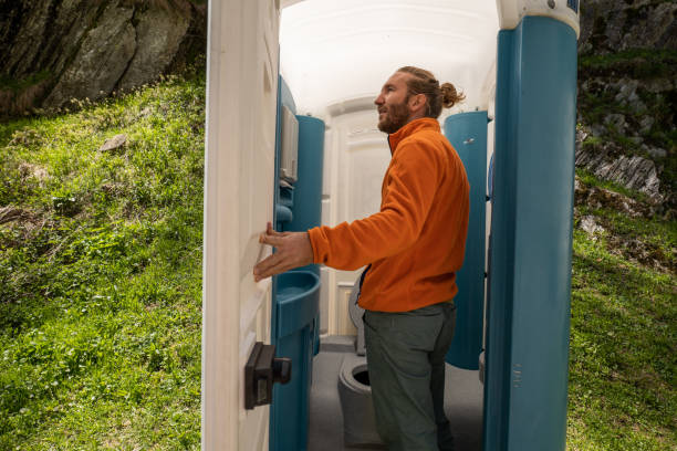 Portable bathroom rental in Benton Park, CA