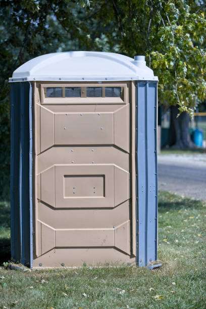 Best Luxury portable toilet rental  in Benton Park, CA